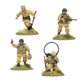 ITALIAN PARACADUTISTI HQ set di miniature BOLT ACTION warlord games IN RESINA età 14+