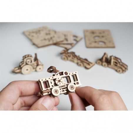 CrisPhy Set 4 Portachiavi Personalizzati Con Foto In Legno - Rotondi 6x6 Cm Per Regali Eventi Battesimo Festa Mamma Papà